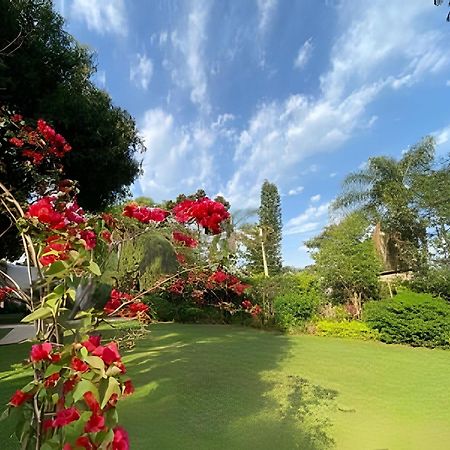 Cabanas Con Piscina En La Entrada De โอเบรา ภายนอก รูปภาพ